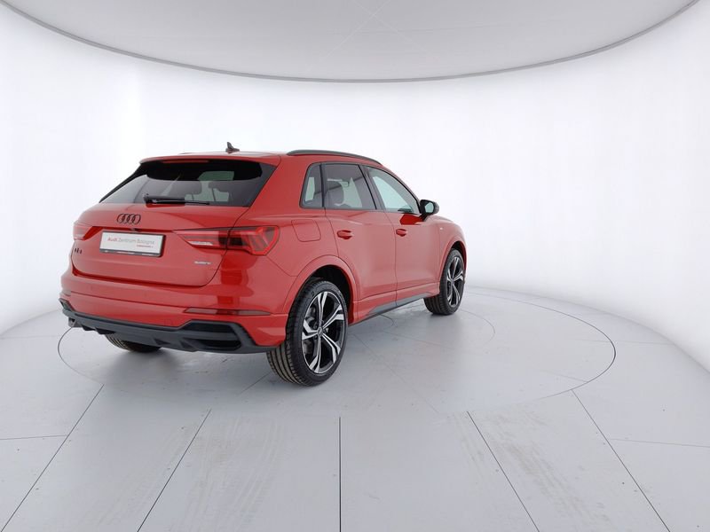 Image about Audi Q3 S line edition 40 TDI quattro 142 kW (193 CV) S tronic
