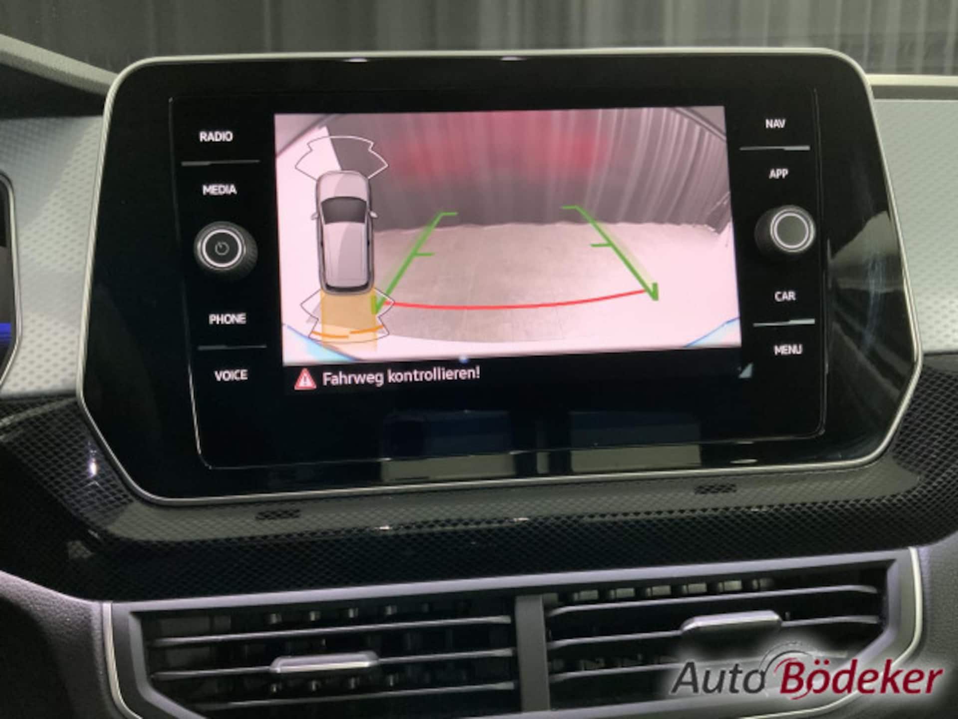 Volkswagen T-Cross Life