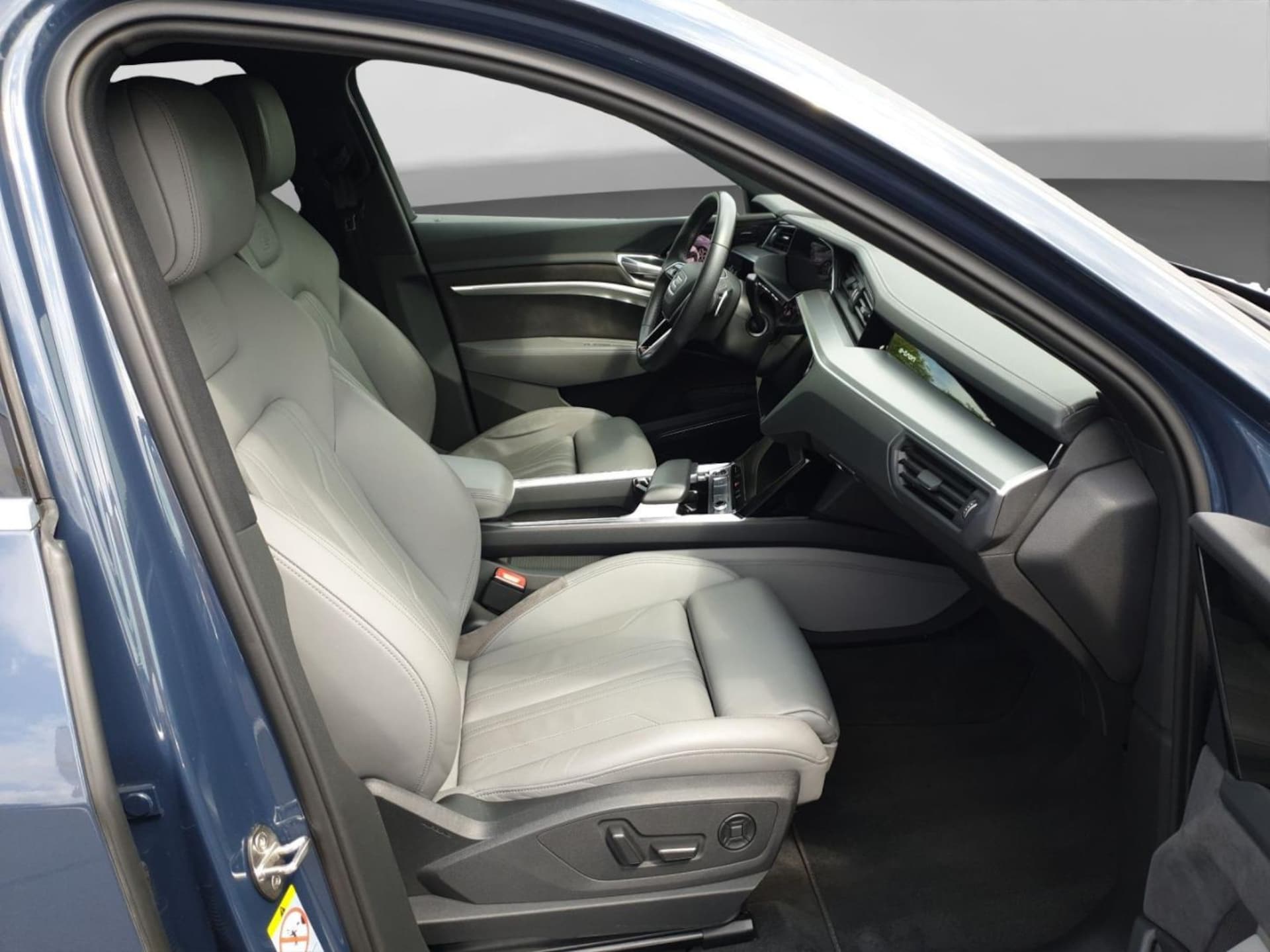 Audi e-tron Sportback S line