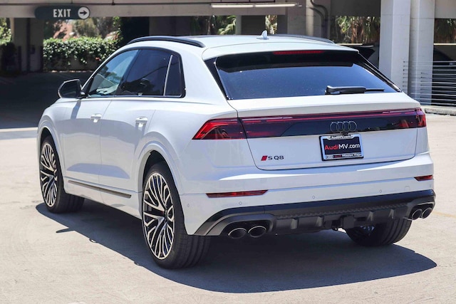 2026 Audi SQ8