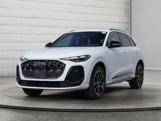 Photo of 2025 Audi Q5