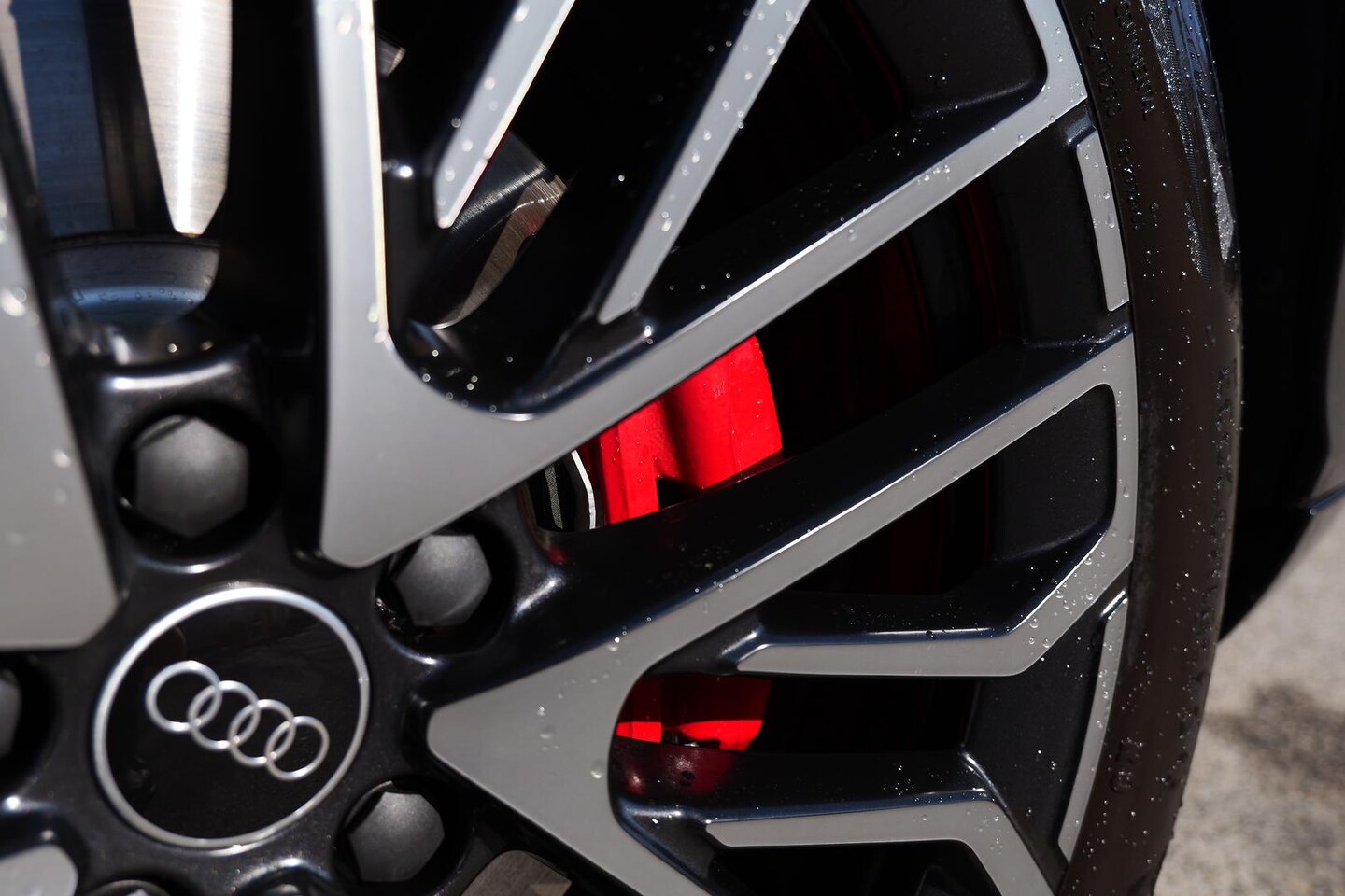 Image about Audi Q3 Sportback TFSI quattro 195 kW