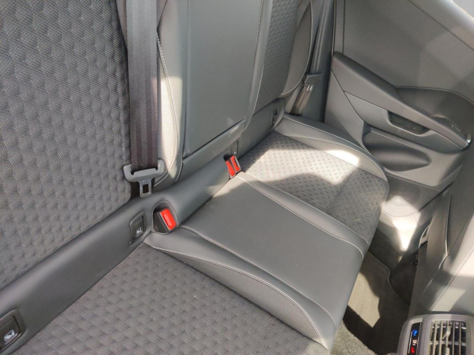 Volkswagen T-Roc – Bild 15