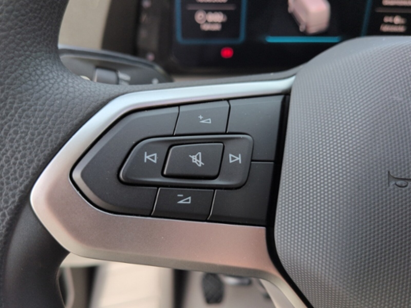 Volkswagen Crafter Kasten mittlerer Radstand – Bild 15