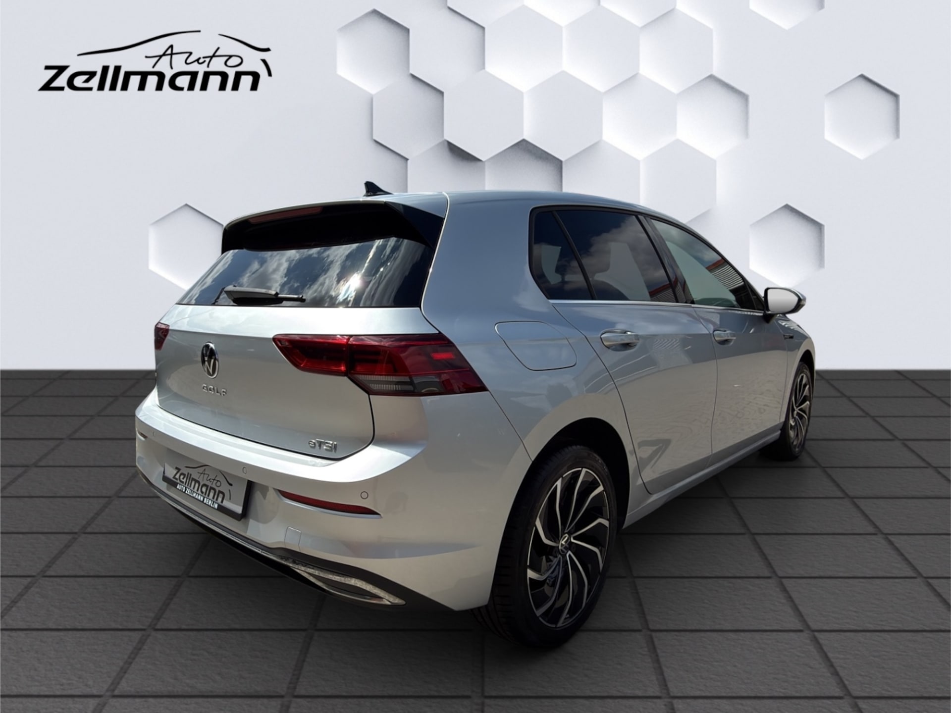 Volkswagen Golf Style