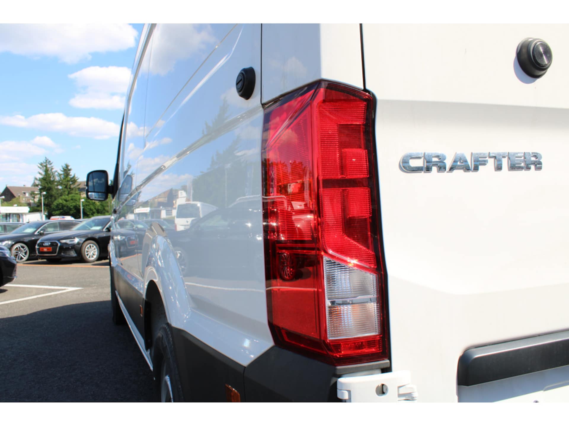 Volkswagen Crafter Kasten mittlerer Radstand