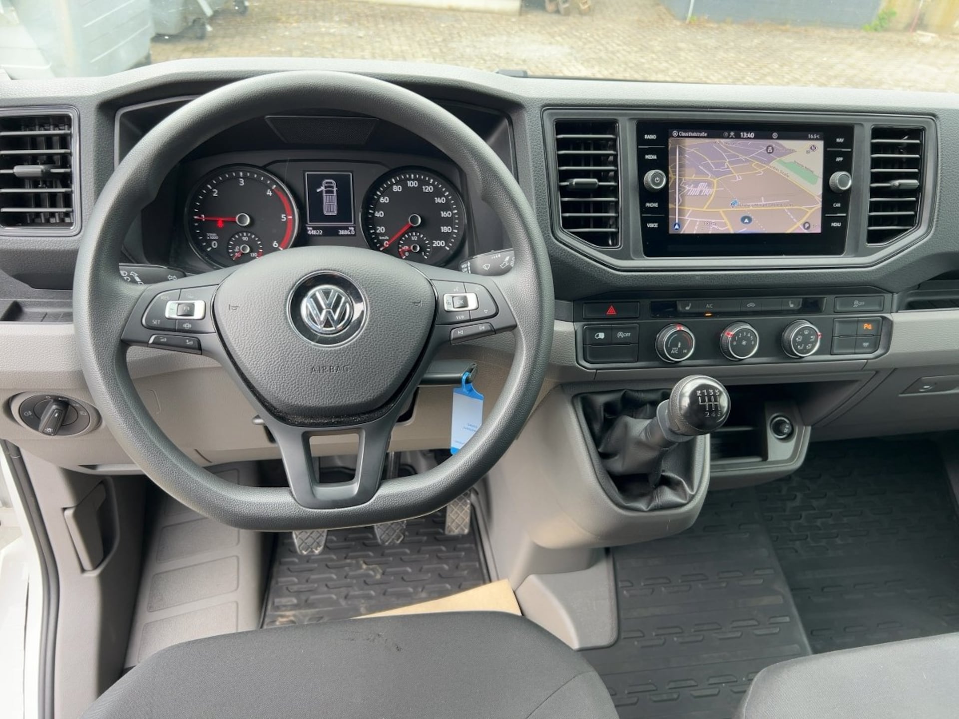 Volkswagen Crafter Kasten mittlerer Radstand