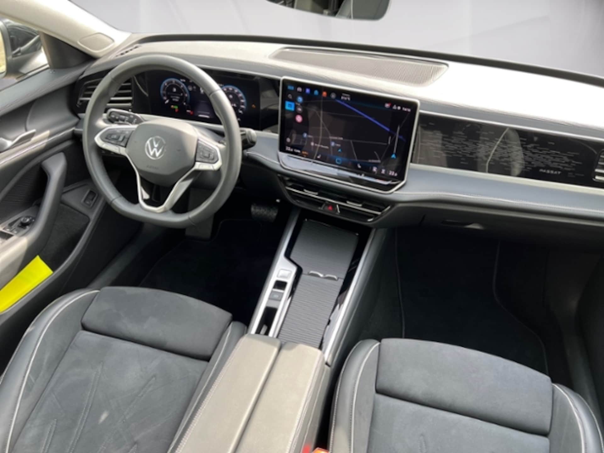 Volkswagen Passat Elegance