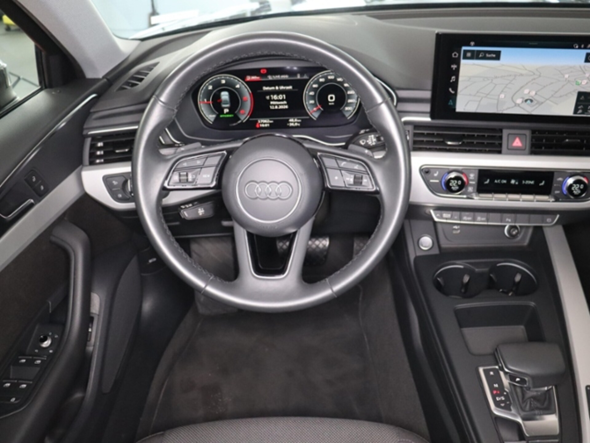 Audi A4 Limousine