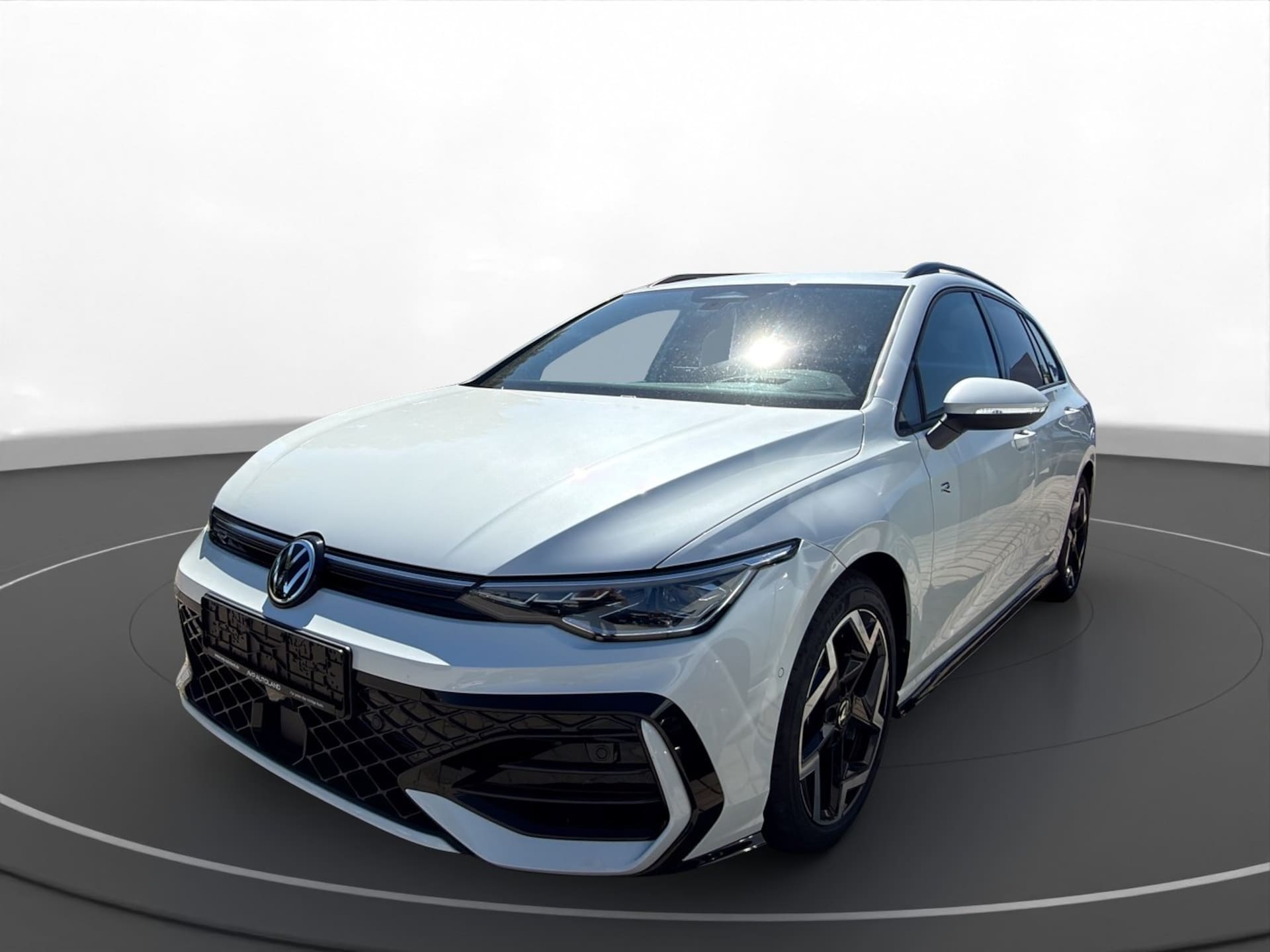 Volkswagen Golf Variant R-Line