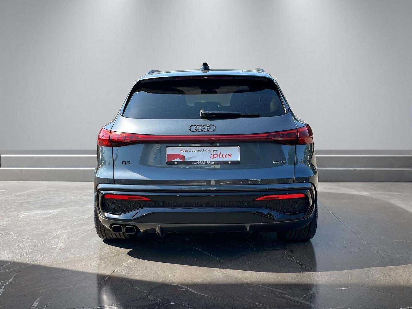 Bild über Audi Q5 SUV TDI quattro 150 kW S tronic - für weitere Informationen kontaktieren Sie den Audi Partner