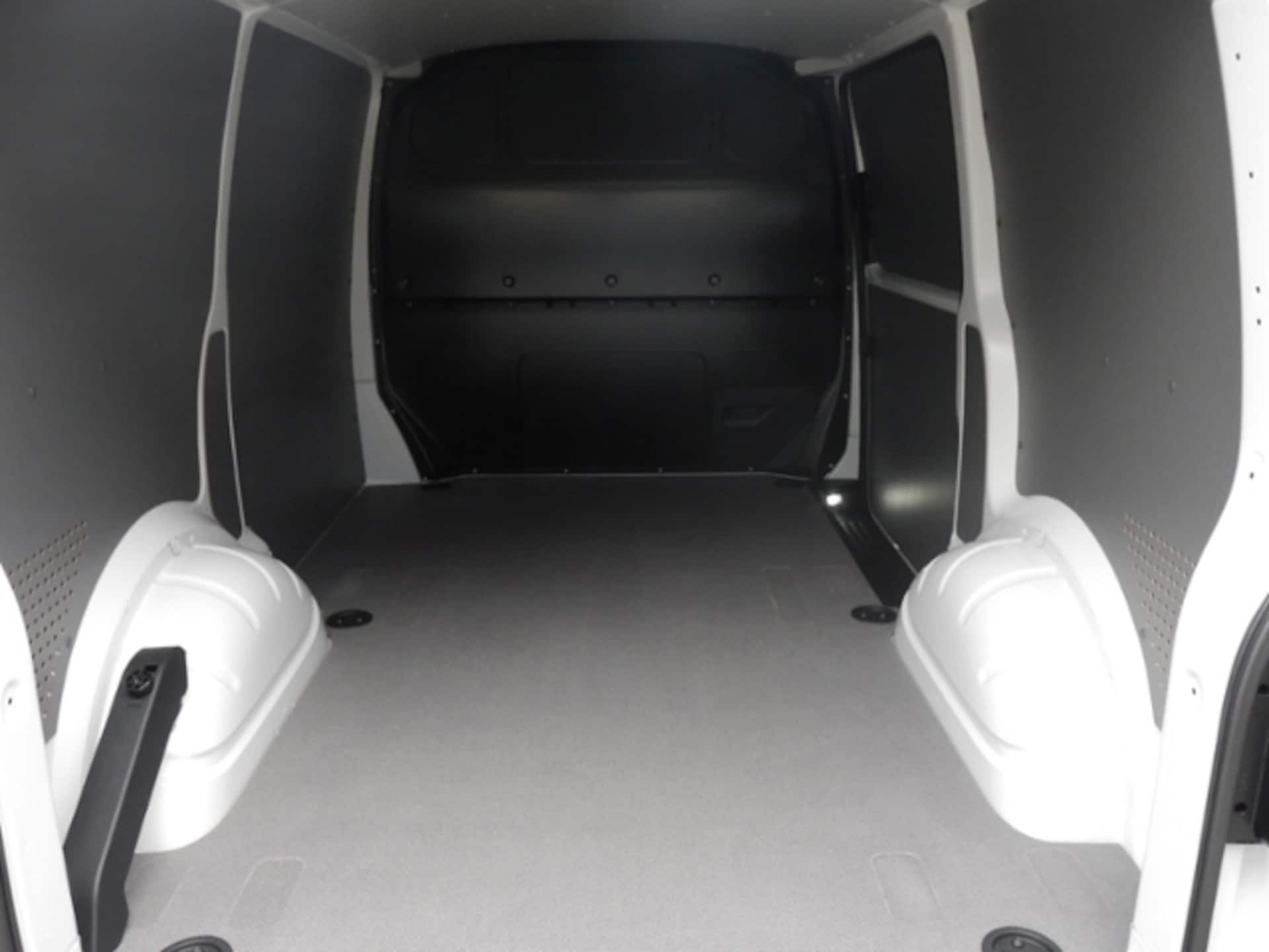 Volkswagen T6.1 Transporter Kasten kurzer Radstand