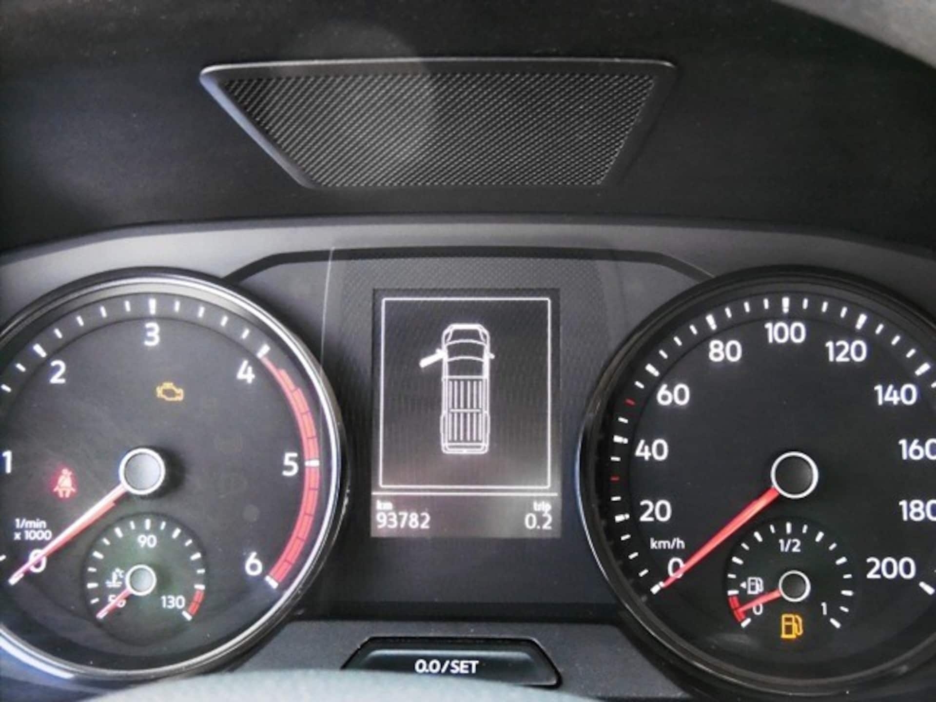 Volkswagen Crafter Kasten mittlerer Radstand