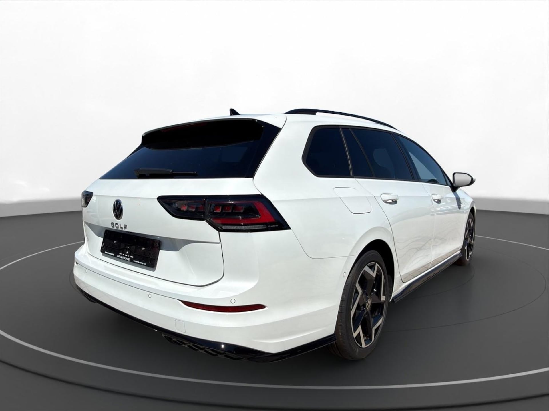 Volkswagen Golf Variant R-Line