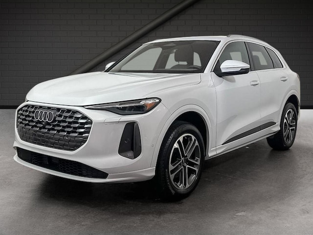 Photo of 2025 Audi Q5