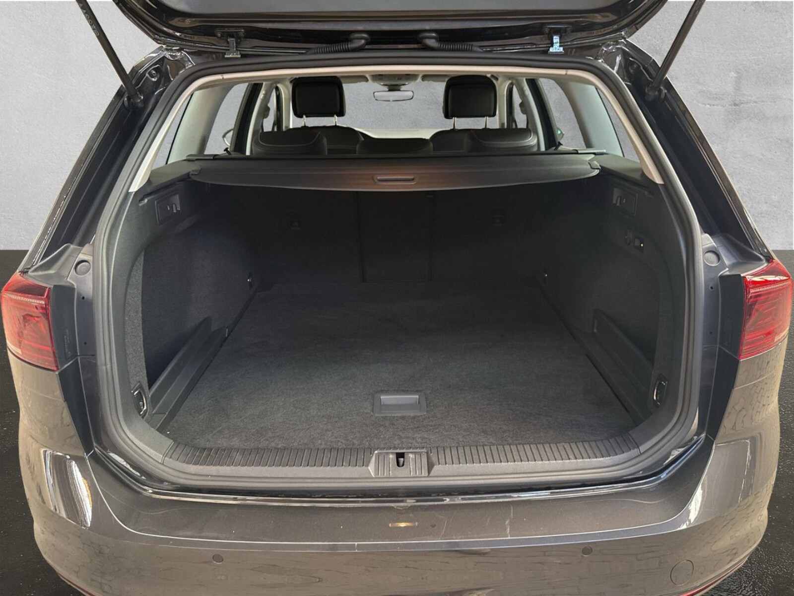 Volkswagen Passat Variant – Bild 9
