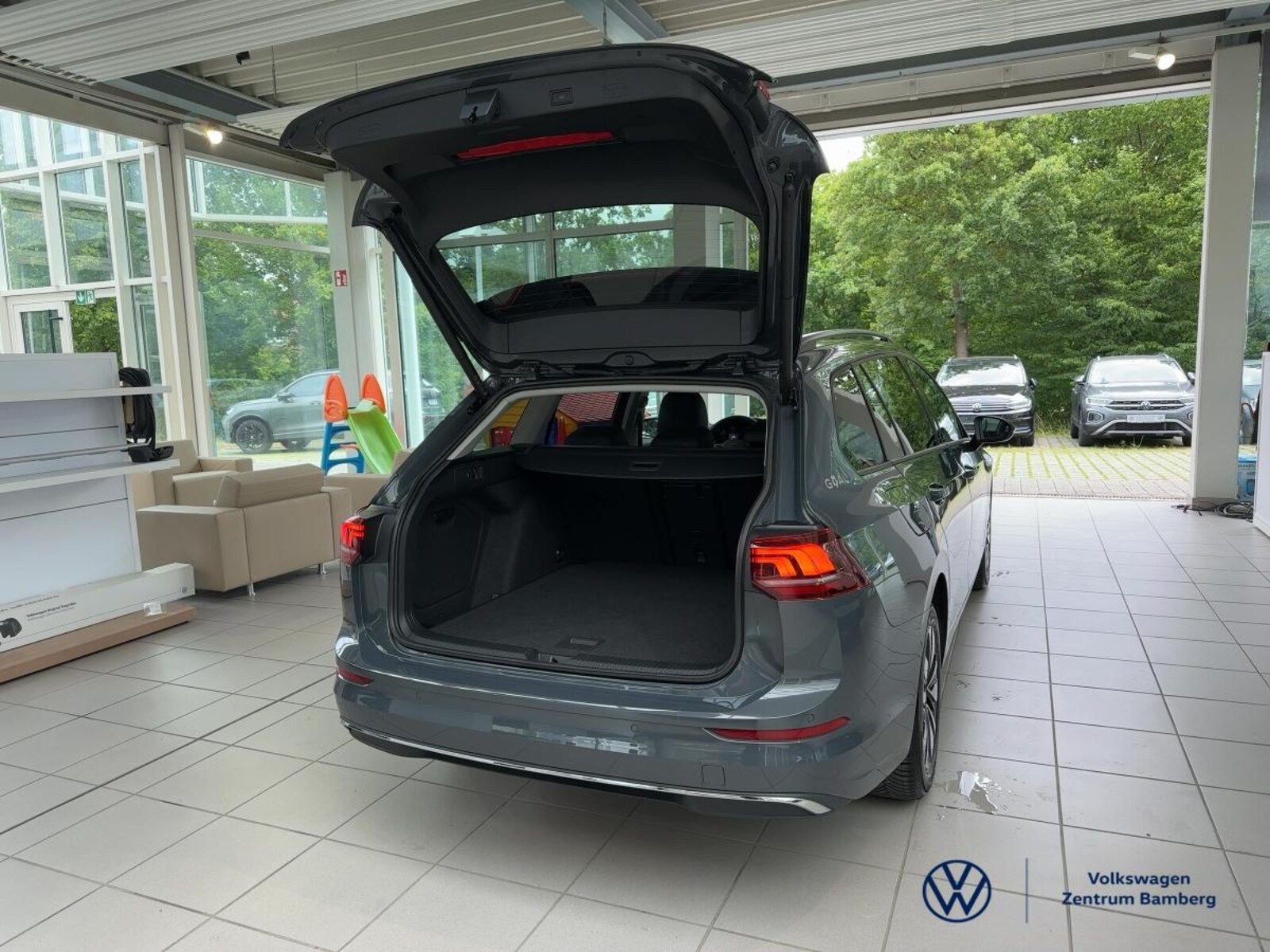 Volkswagen Golf Variant – Bild 3