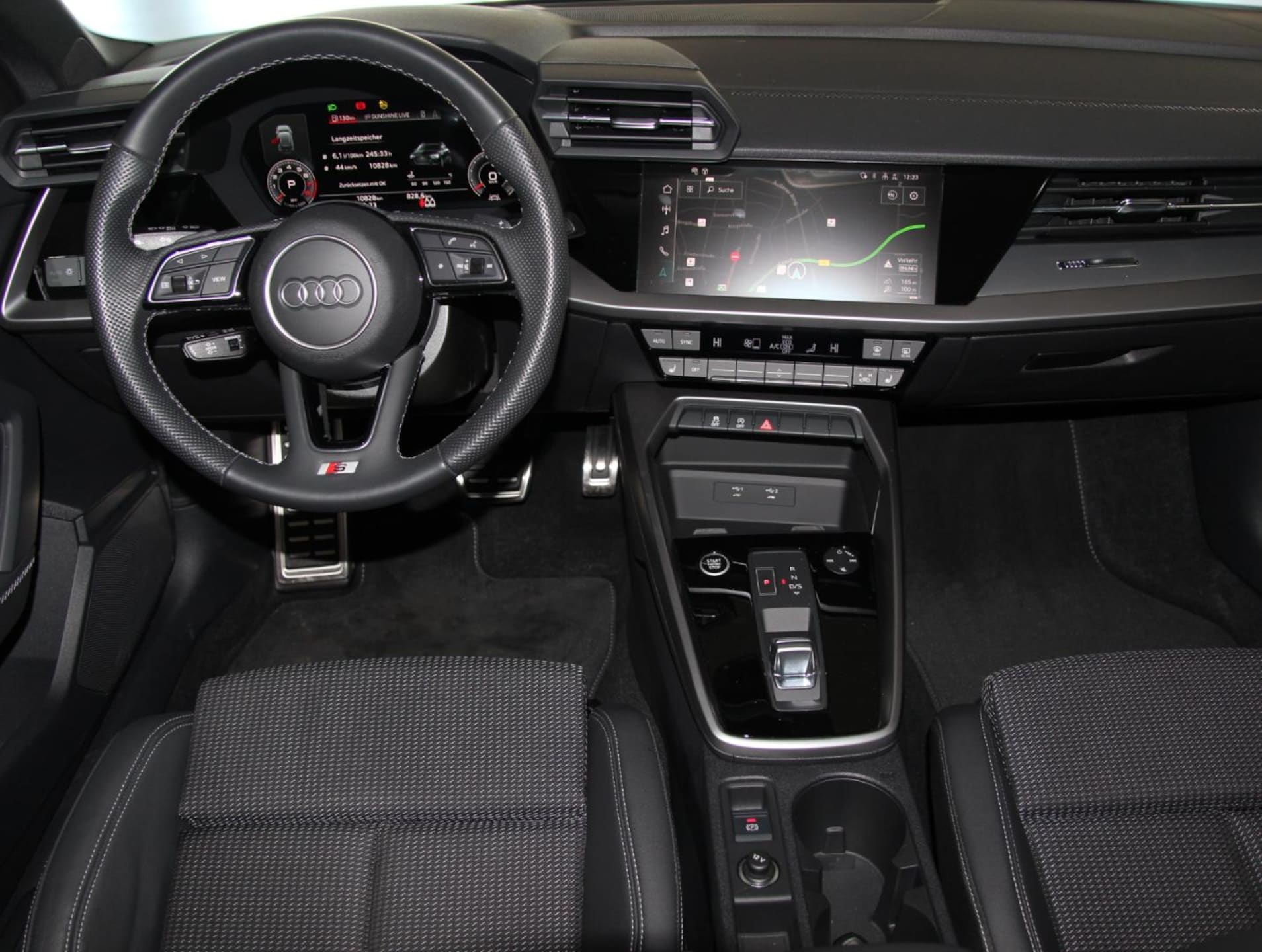 Audi A3 Sportback S line