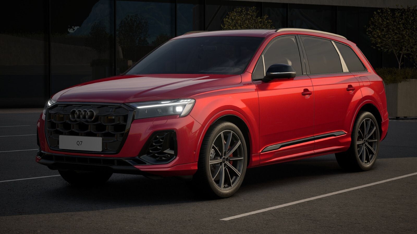 Image about Audi Q7 SUV TFSI e S line 60 TFSI e quattro tiptronic
