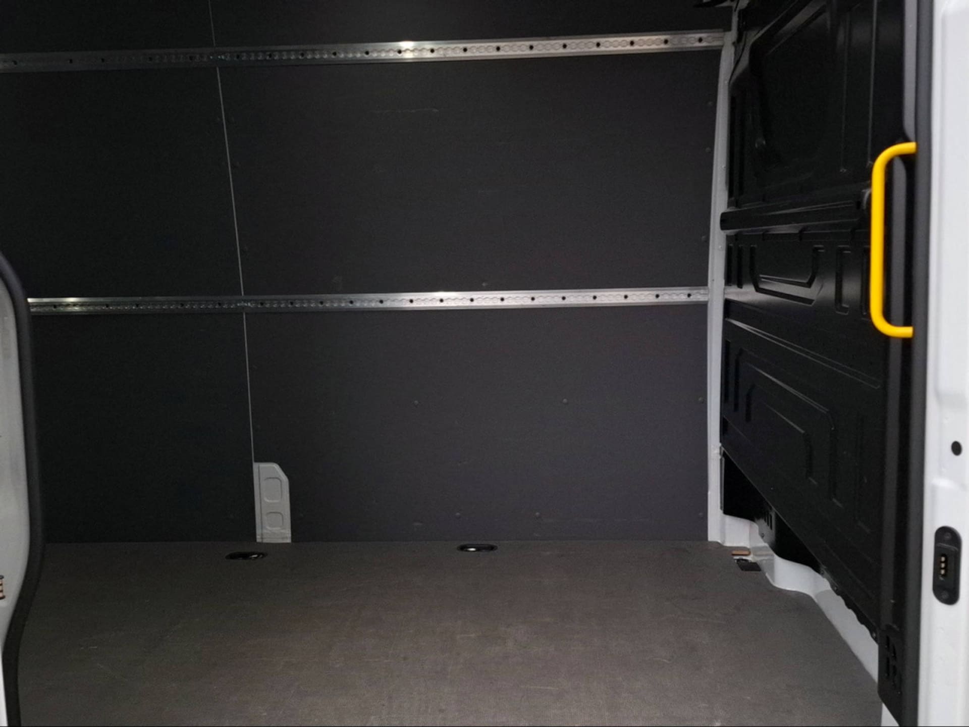 Volkswagen Crafter Kasten langer Radstand
