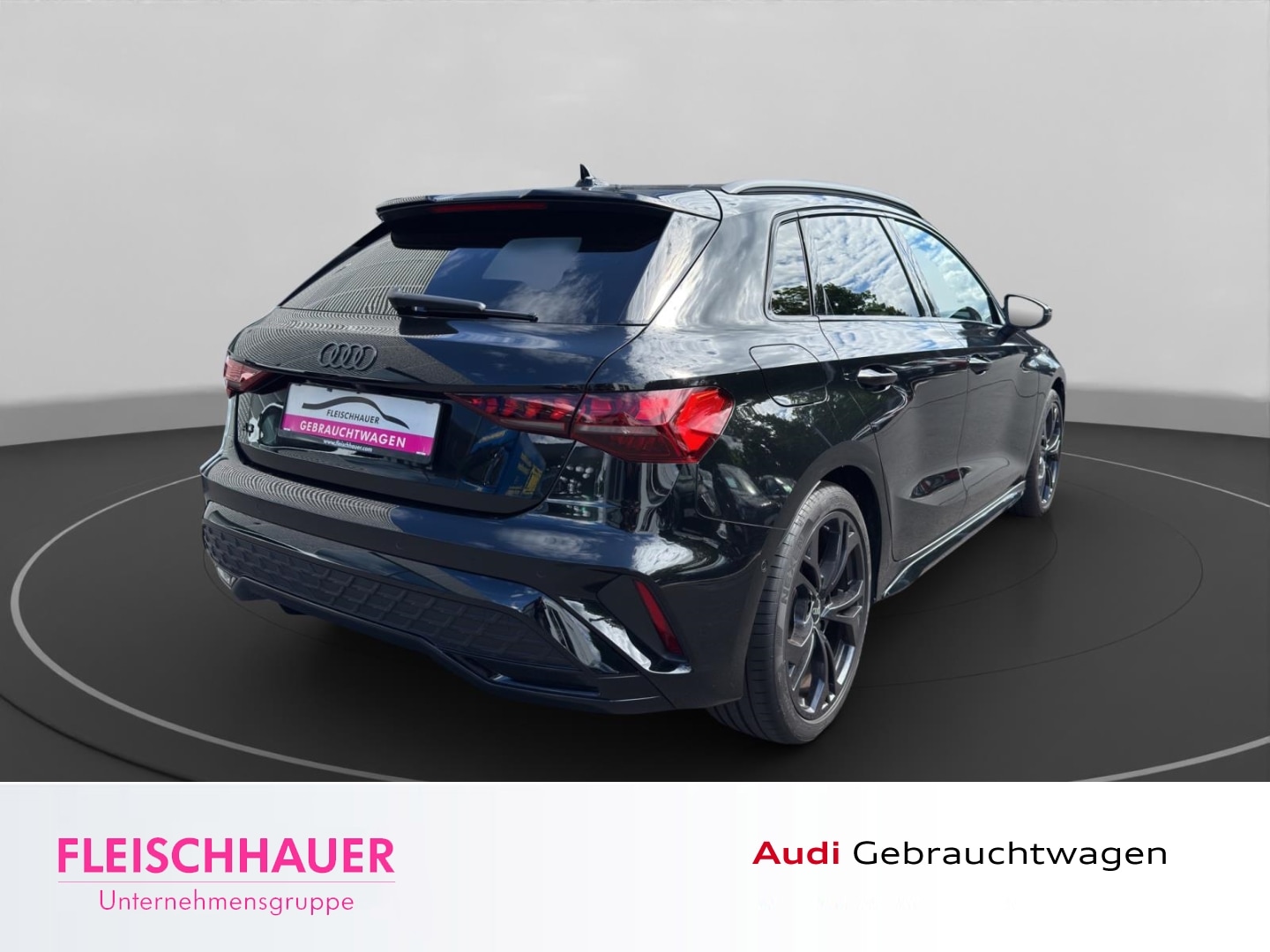 Bild über Audi A3 Sportback S line 35 TFSI S tronic - für weitere Informationen kontaktieren Sie den Audi Partner