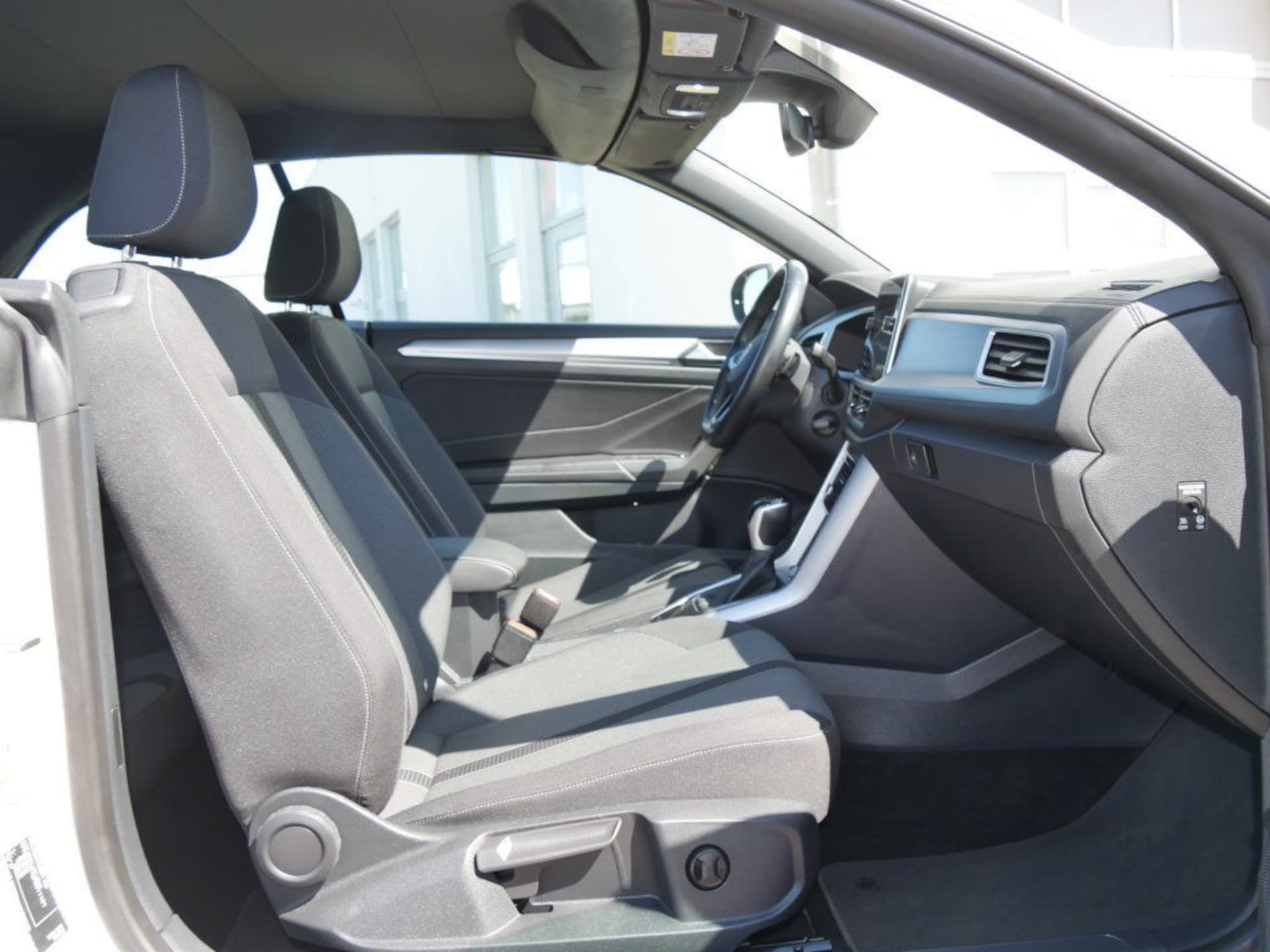 Volkswagen T-Roc Cabriolet Style