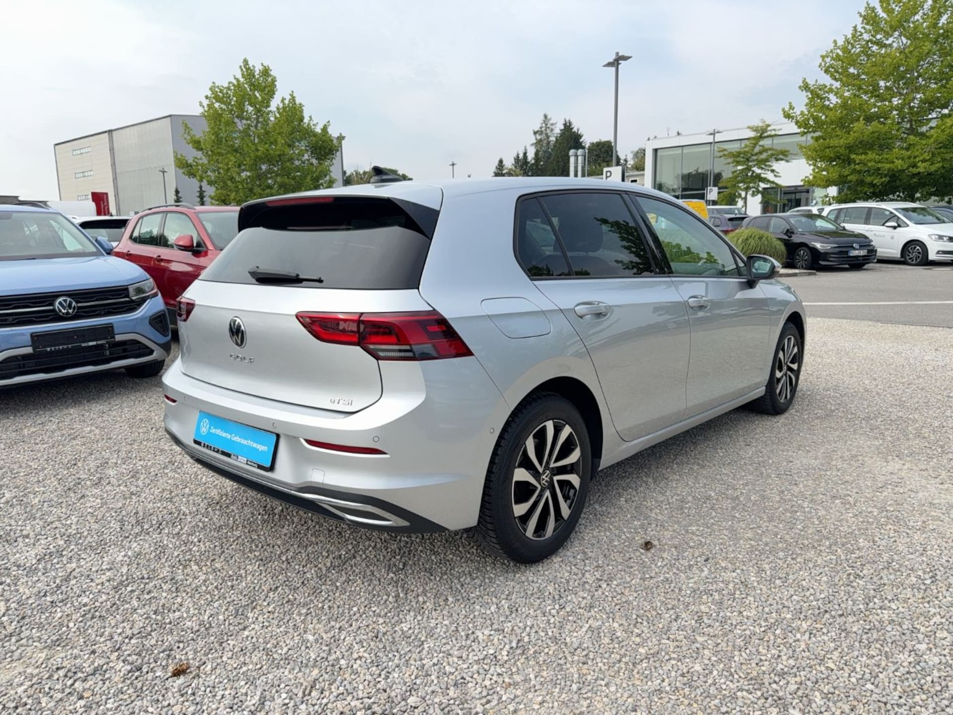 Volkswagen Golf Life