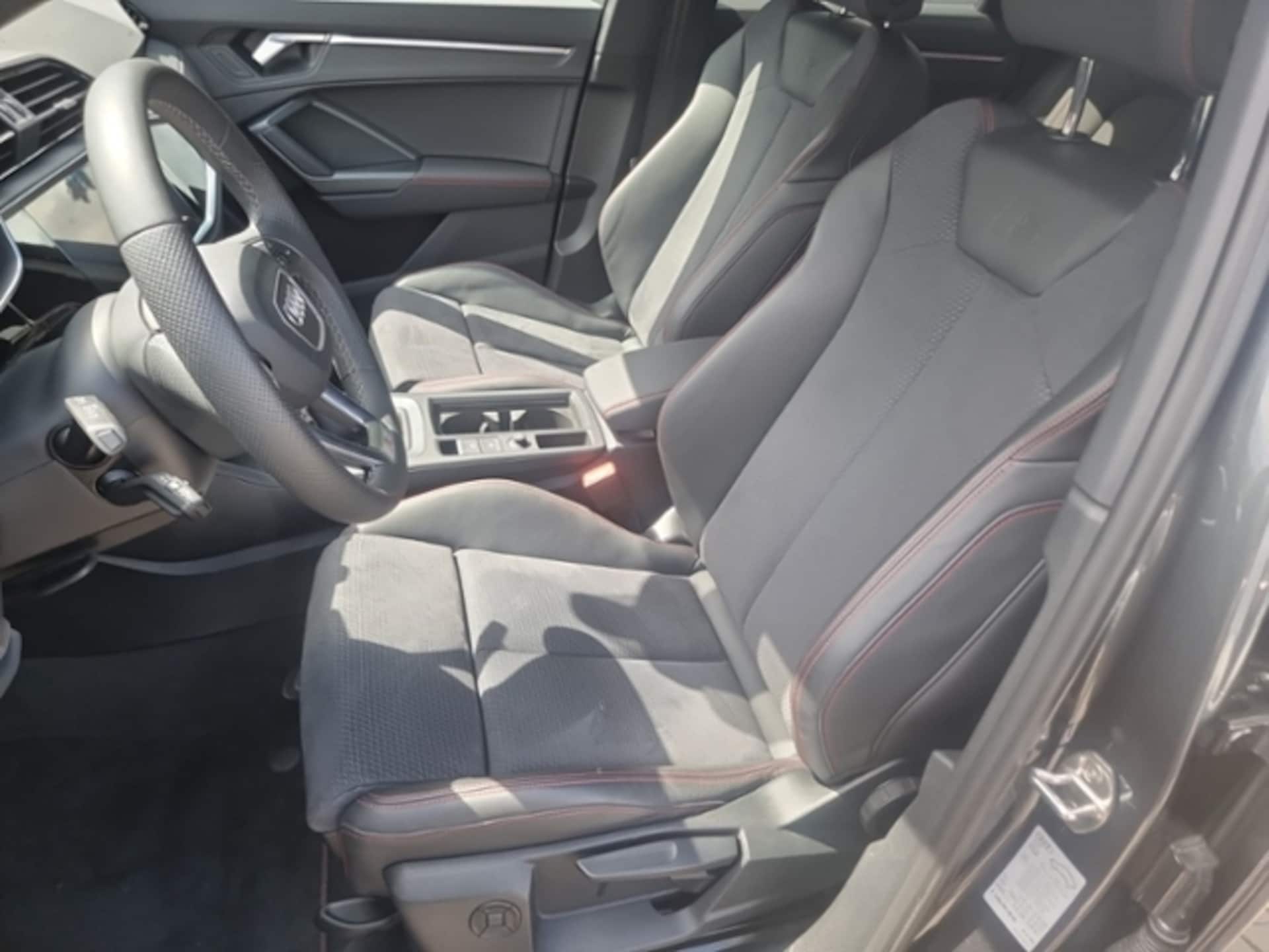 Audi Q3 SUV S line