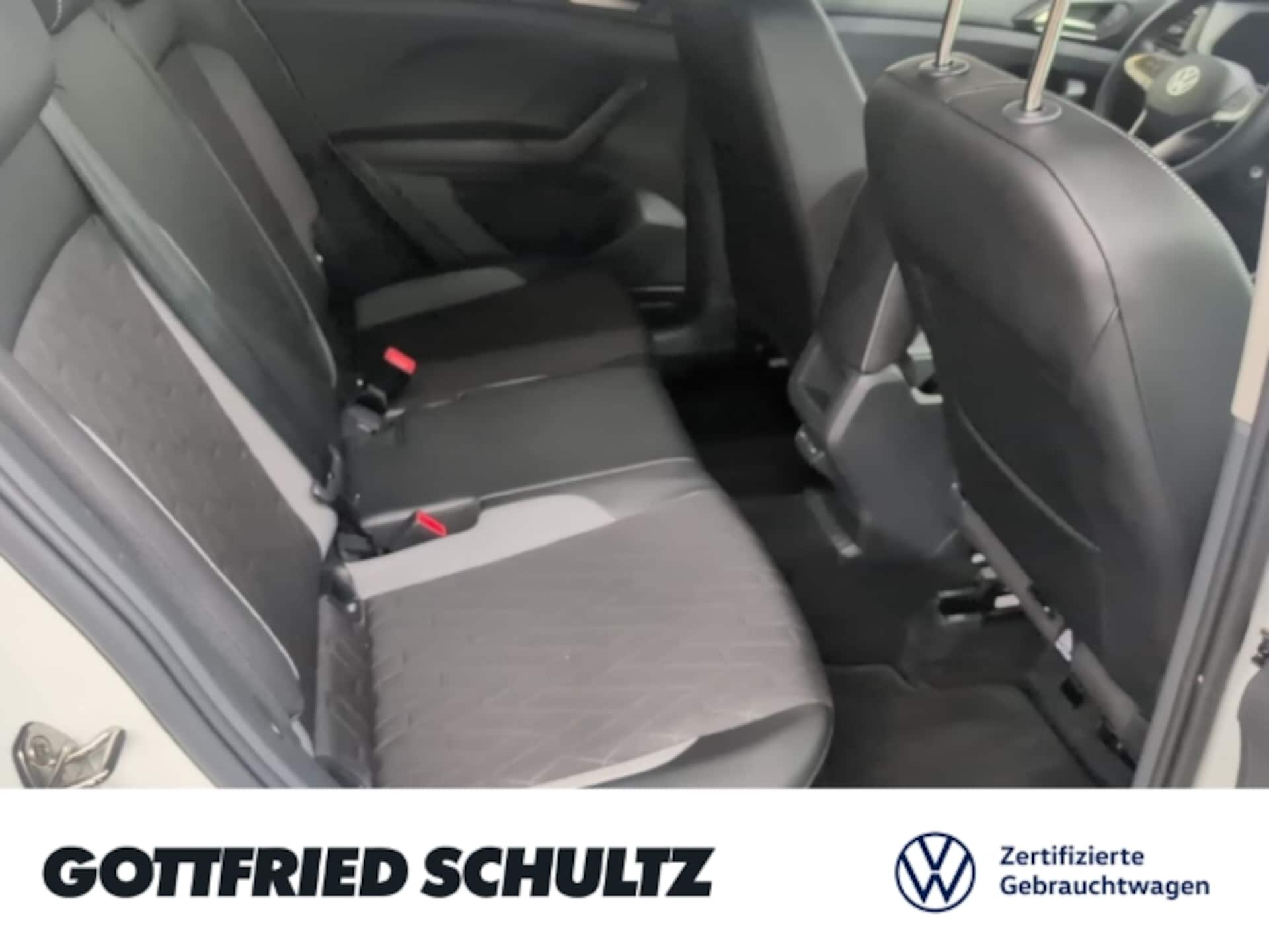 Volkswagen T-Cross Life