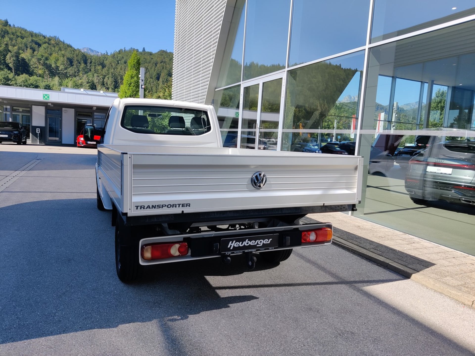 Volkswagen T6.1 Transporter Pritschenwagen Einzelkabine