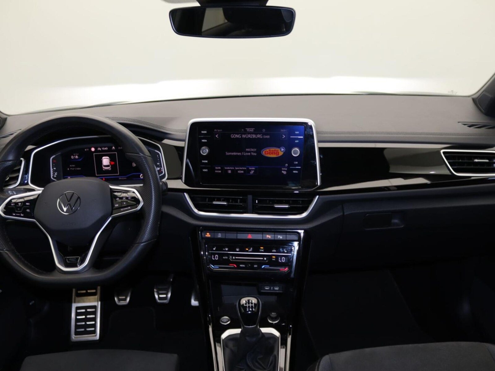 Volkswagen T-Roc – Bild 11