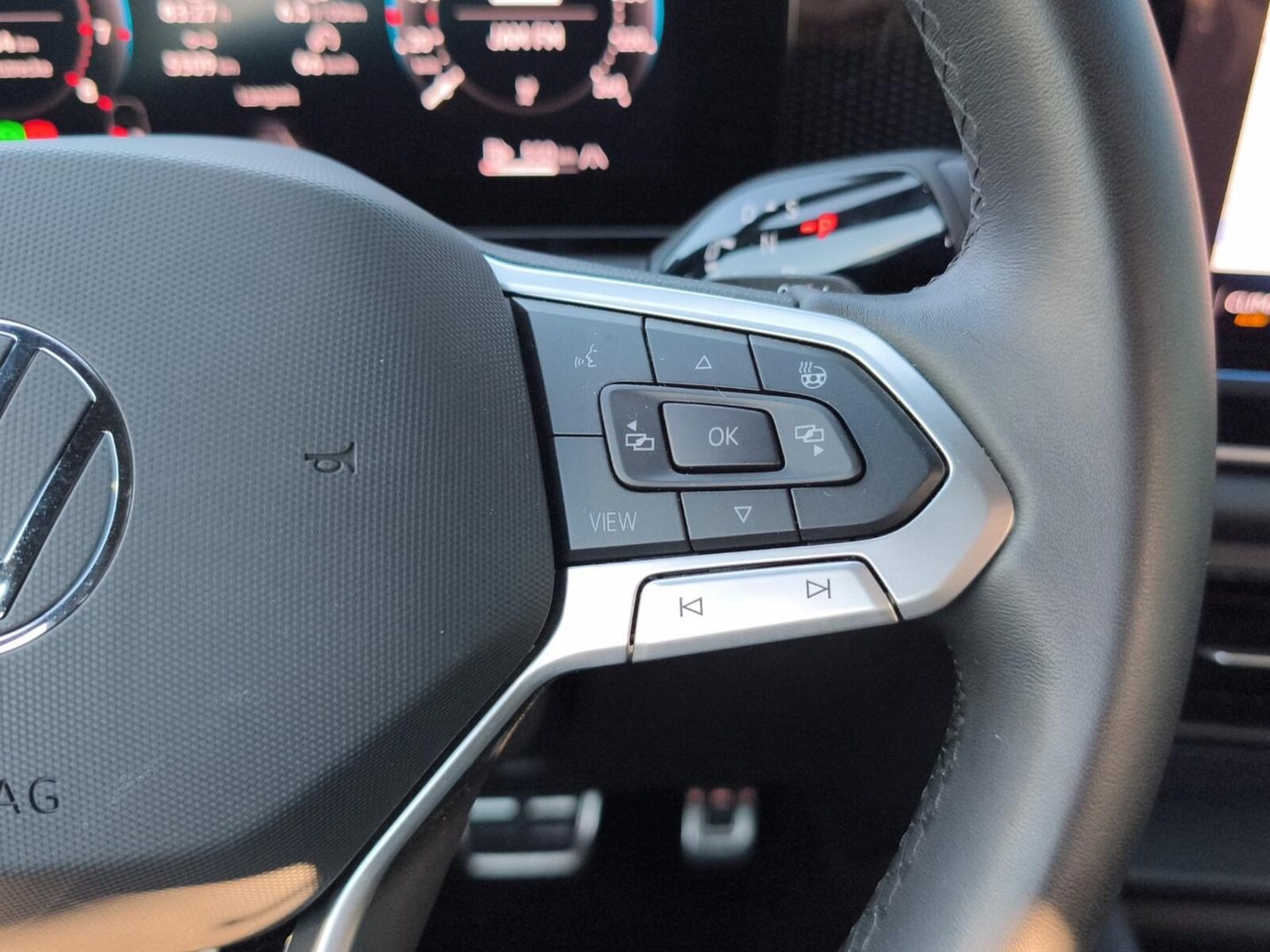 Volkswagen Tiguan – Bild 18
