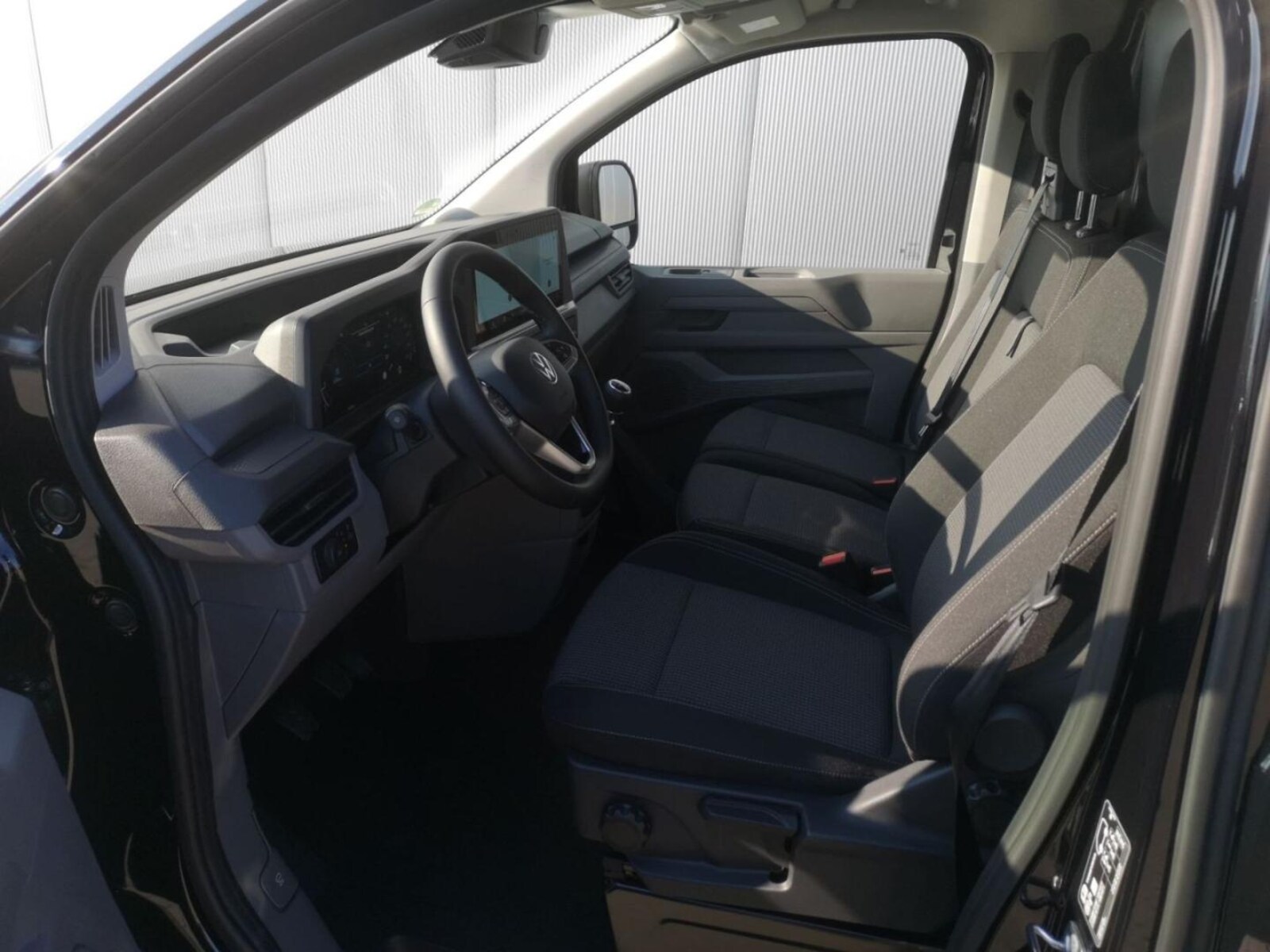 Volkswagen Transporter Kasten kurzer Radstand – Bild 8