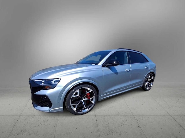 2026 Audi RS Q8 SUV performance