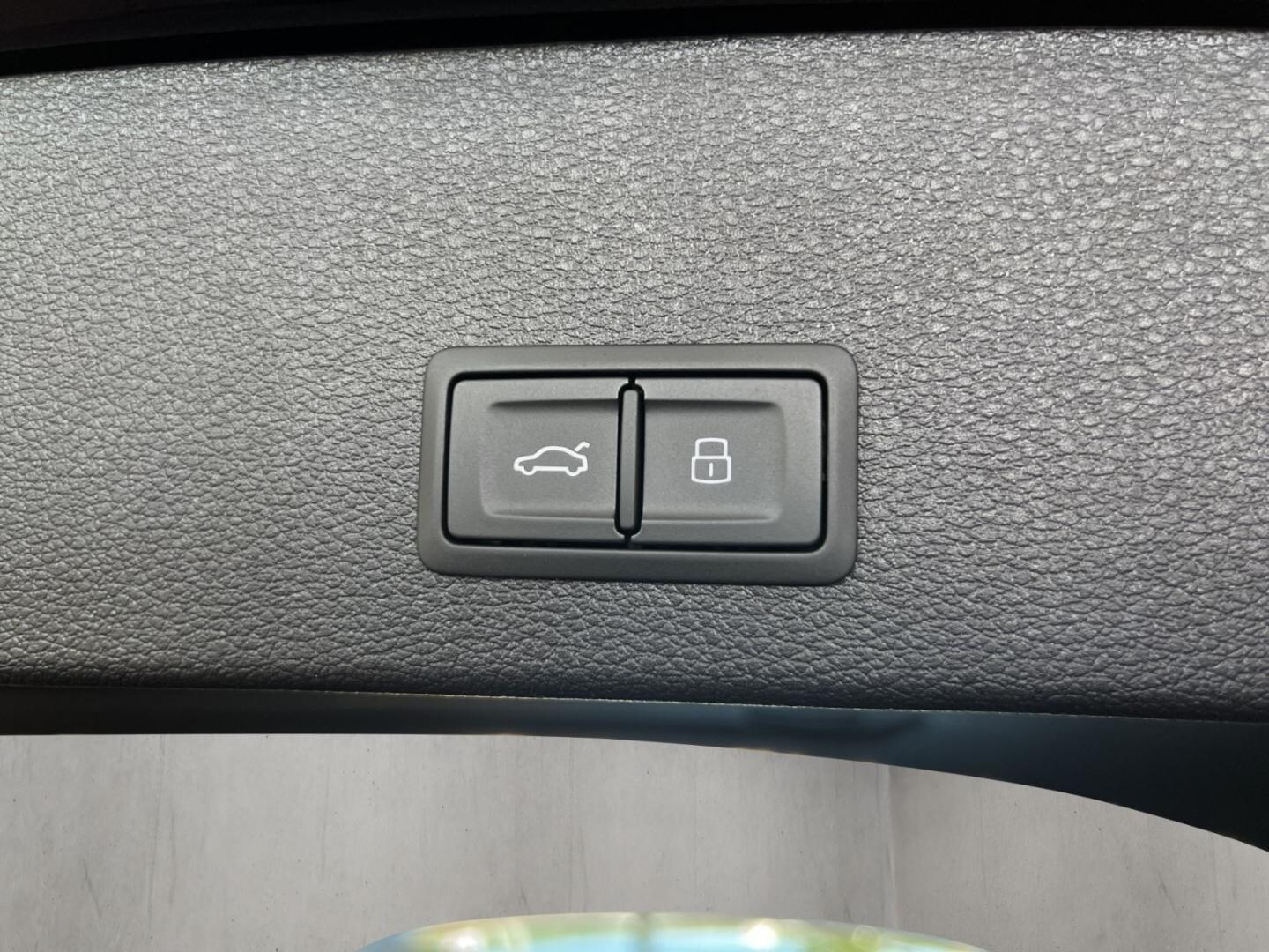 Bild über Audi Q2 30 TDI Schaltgetriebe - für weitere Informationen kontaktieren Sie den Audi Partner