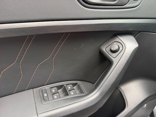Bild des Autos 19