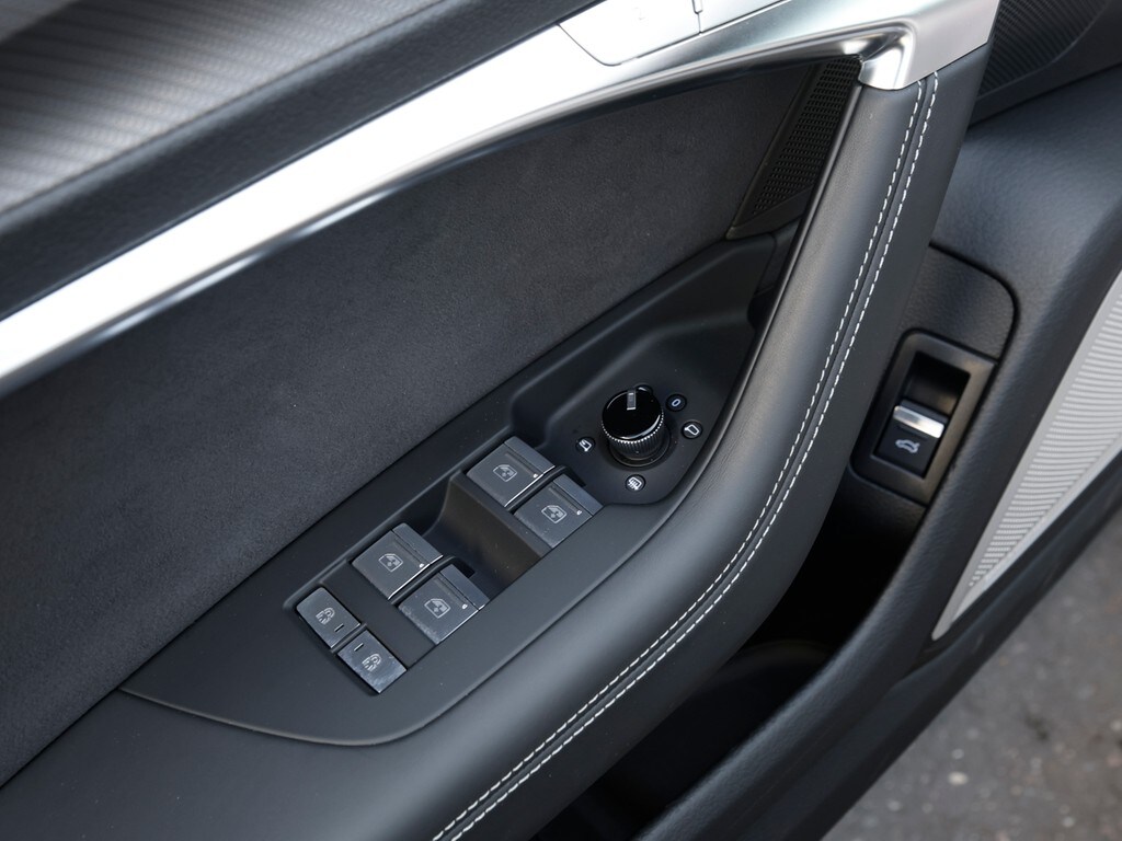 Image about Audi RS 6 Avant TFSI quattro tiptronic