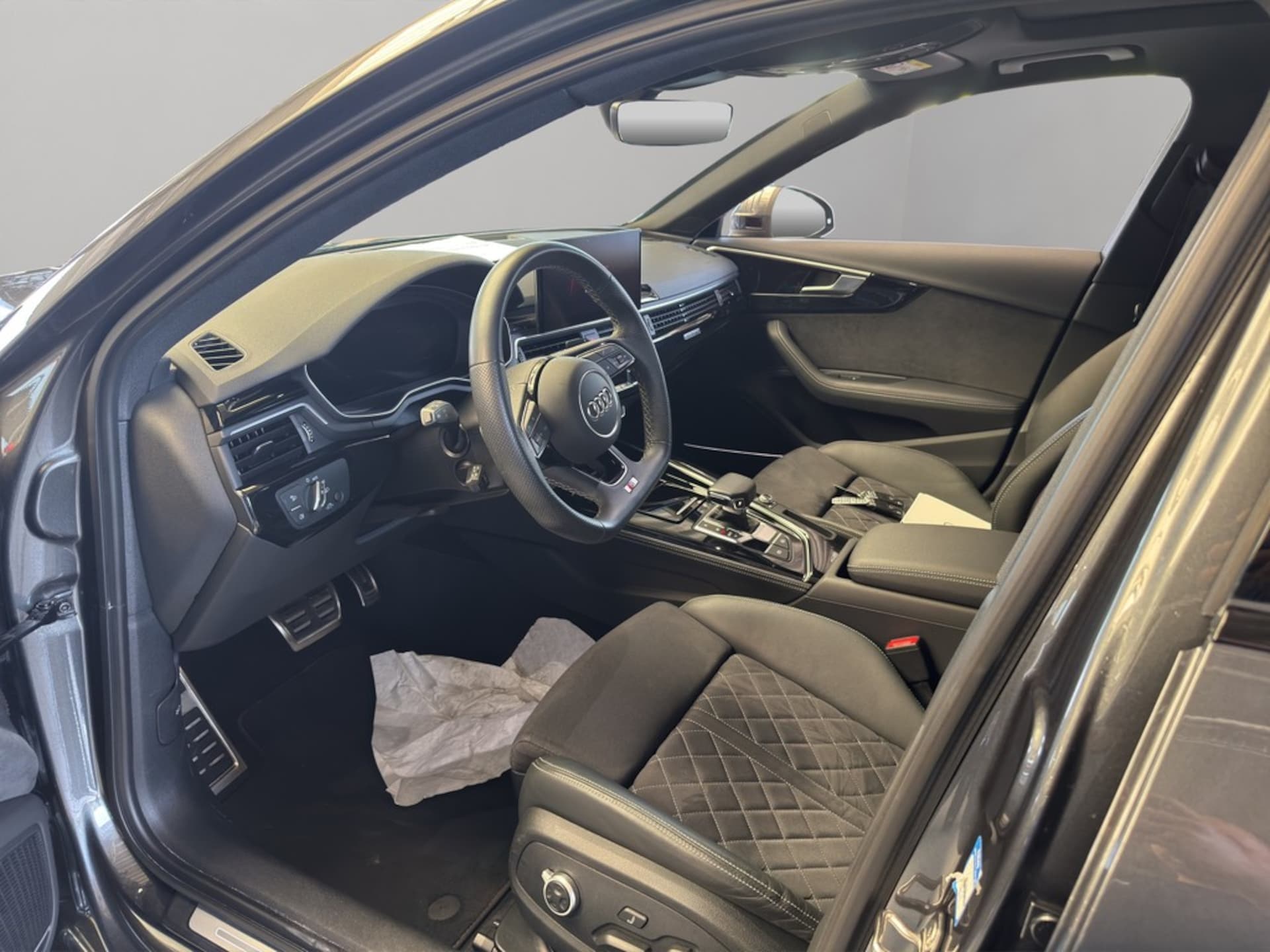 Audi A4 Avant S line