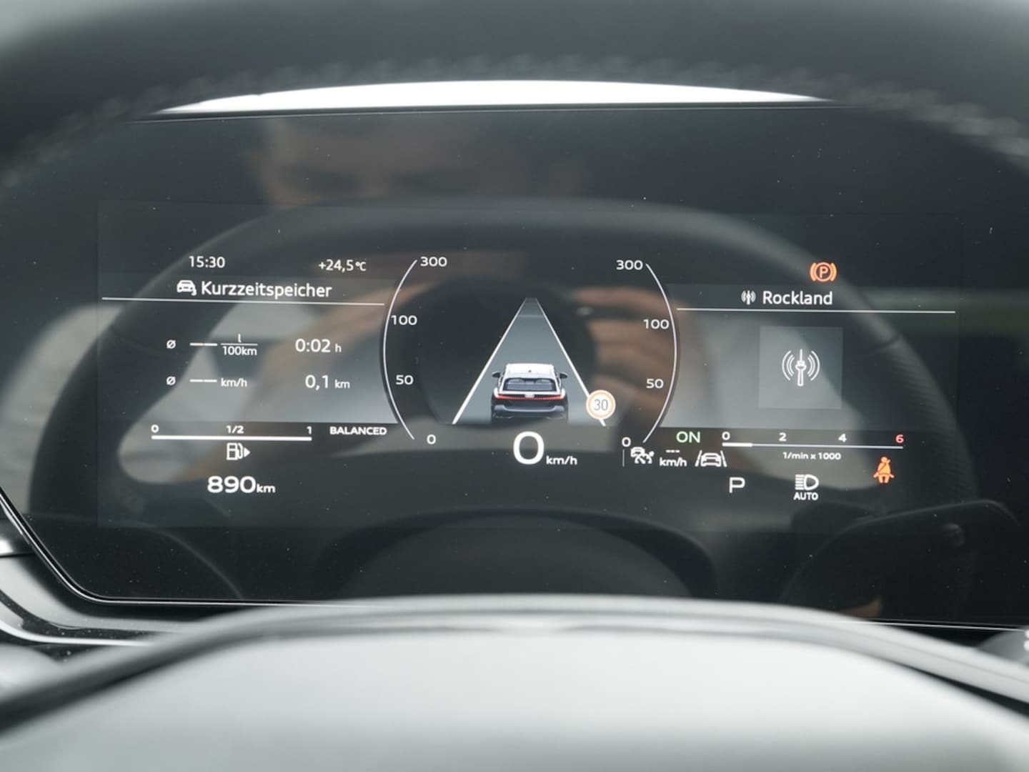 Bild über Audi A5 Avant TDI 150 kW S tronic - für weitere Informationen kontaktieren Sie den Audi Partner