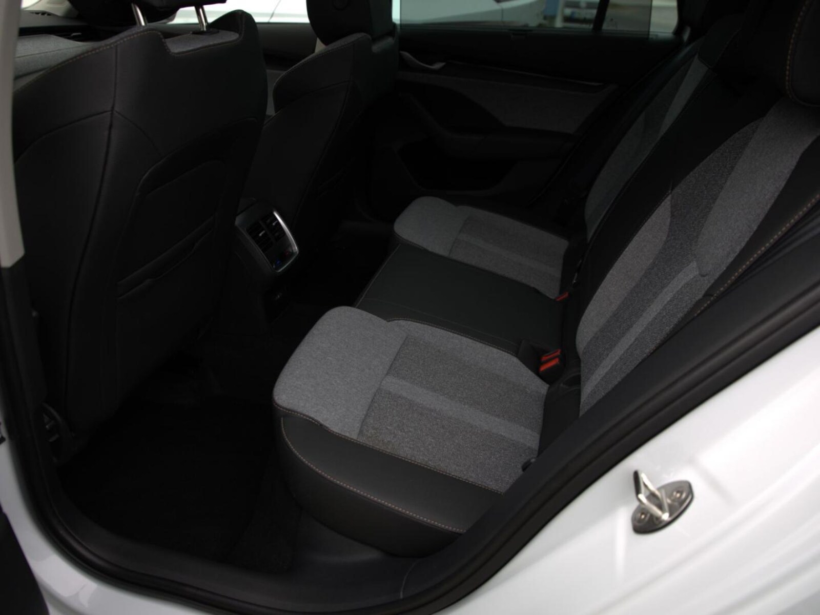 Škoda Octavia Combi – Bild 18