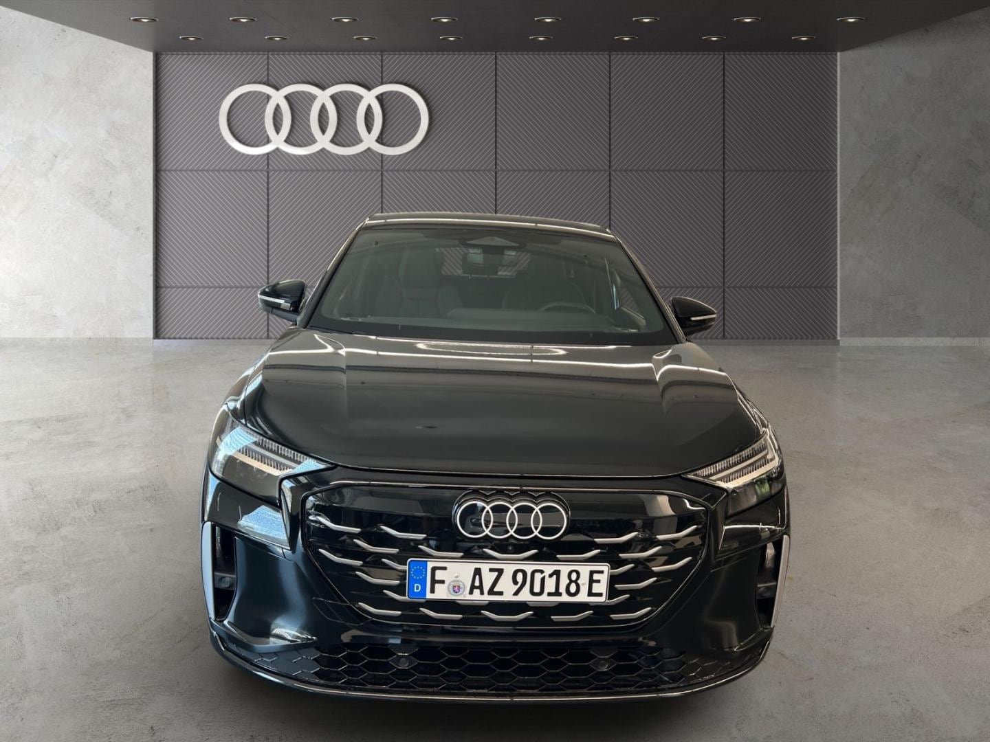Bild über Audi Q4 Sportback e-tron e-tron performance 210 kW - für weitere Informationen kontaktieren Sie den Audi Partner