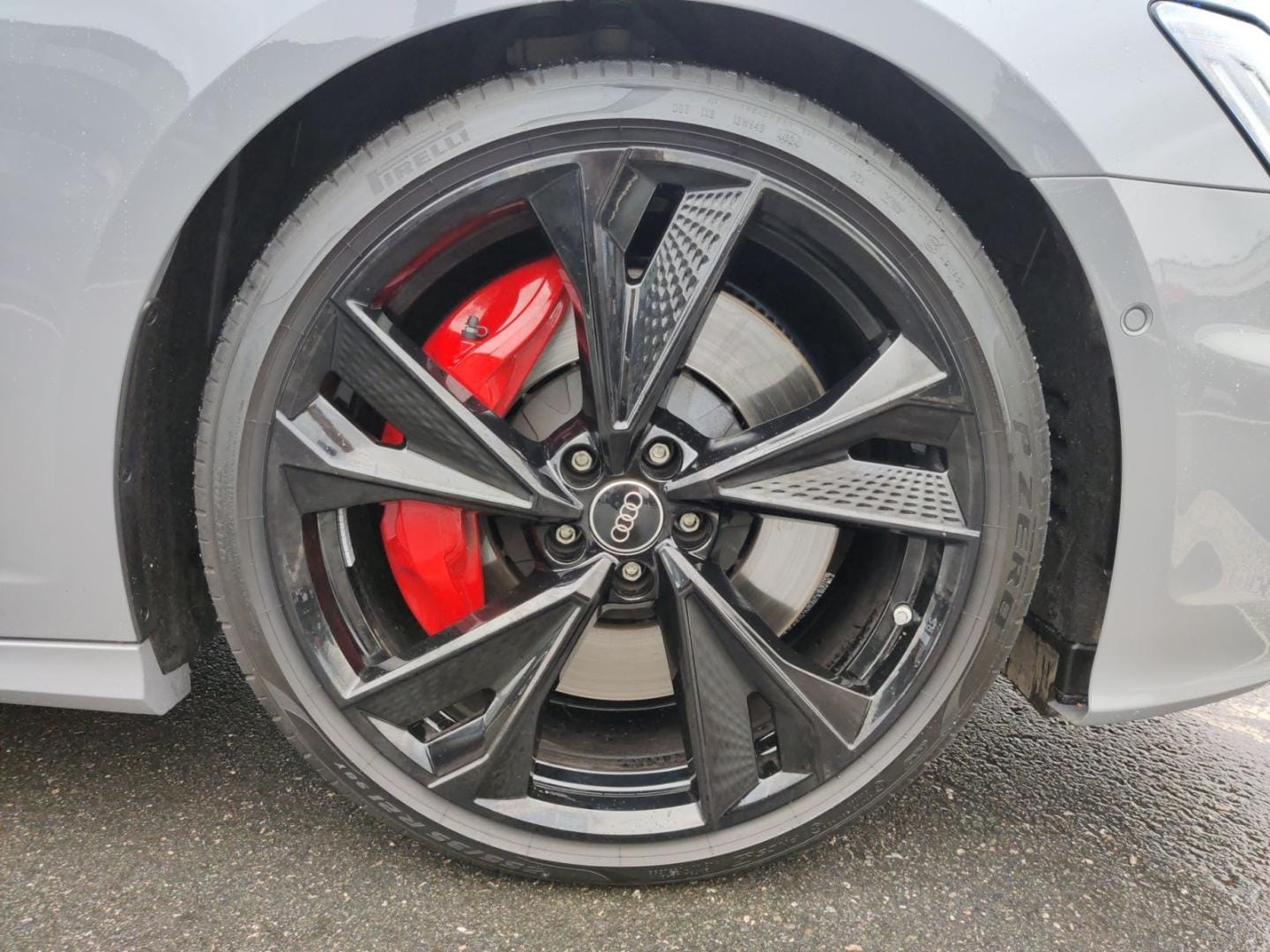 Bild über Audi S6 Avant TDI quattro tiptronic - für weitere Informationen kontaktieren Sie den Audi Partner
