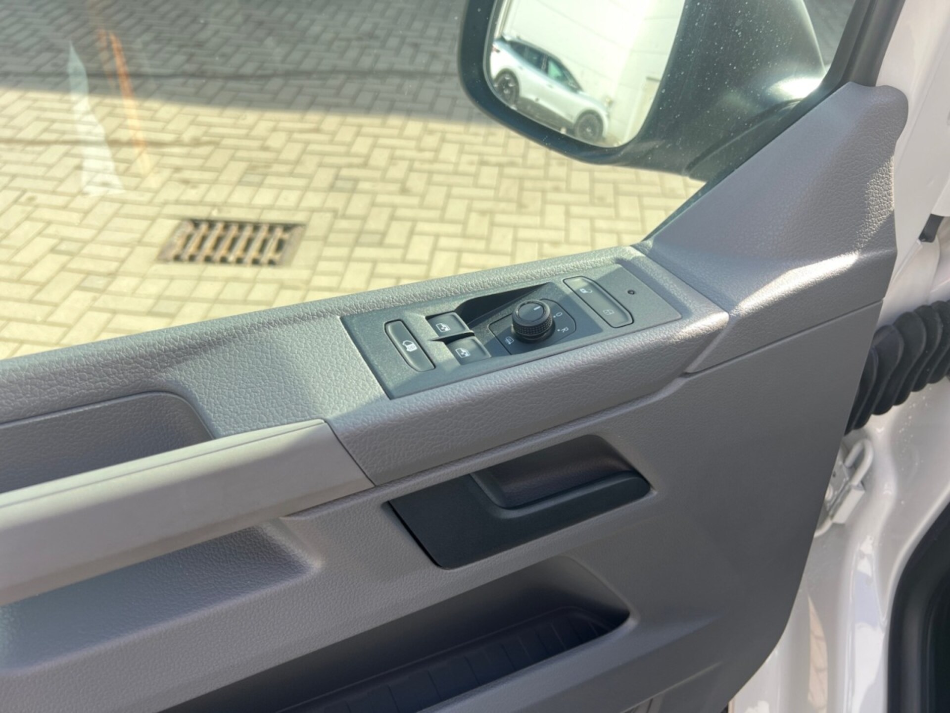 Volkswagen T6.1 Transporter Kasten kurzer Radstand