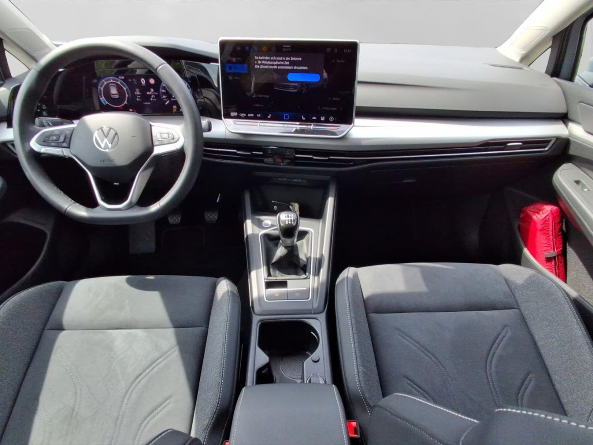 Volkswagen Golf Life