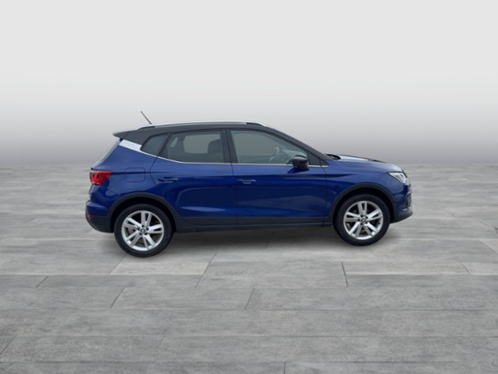 SEAT Arona FR