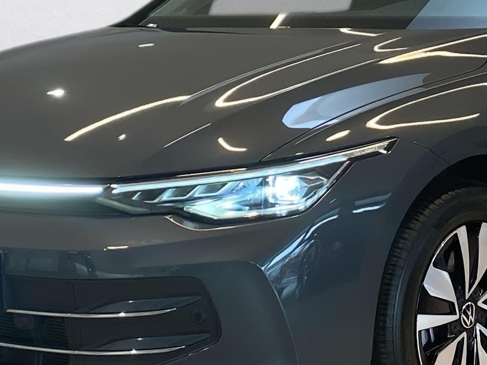 Volkswagen Golf Variant – Bild 13