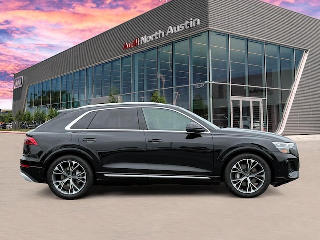 2026 Audi Q8