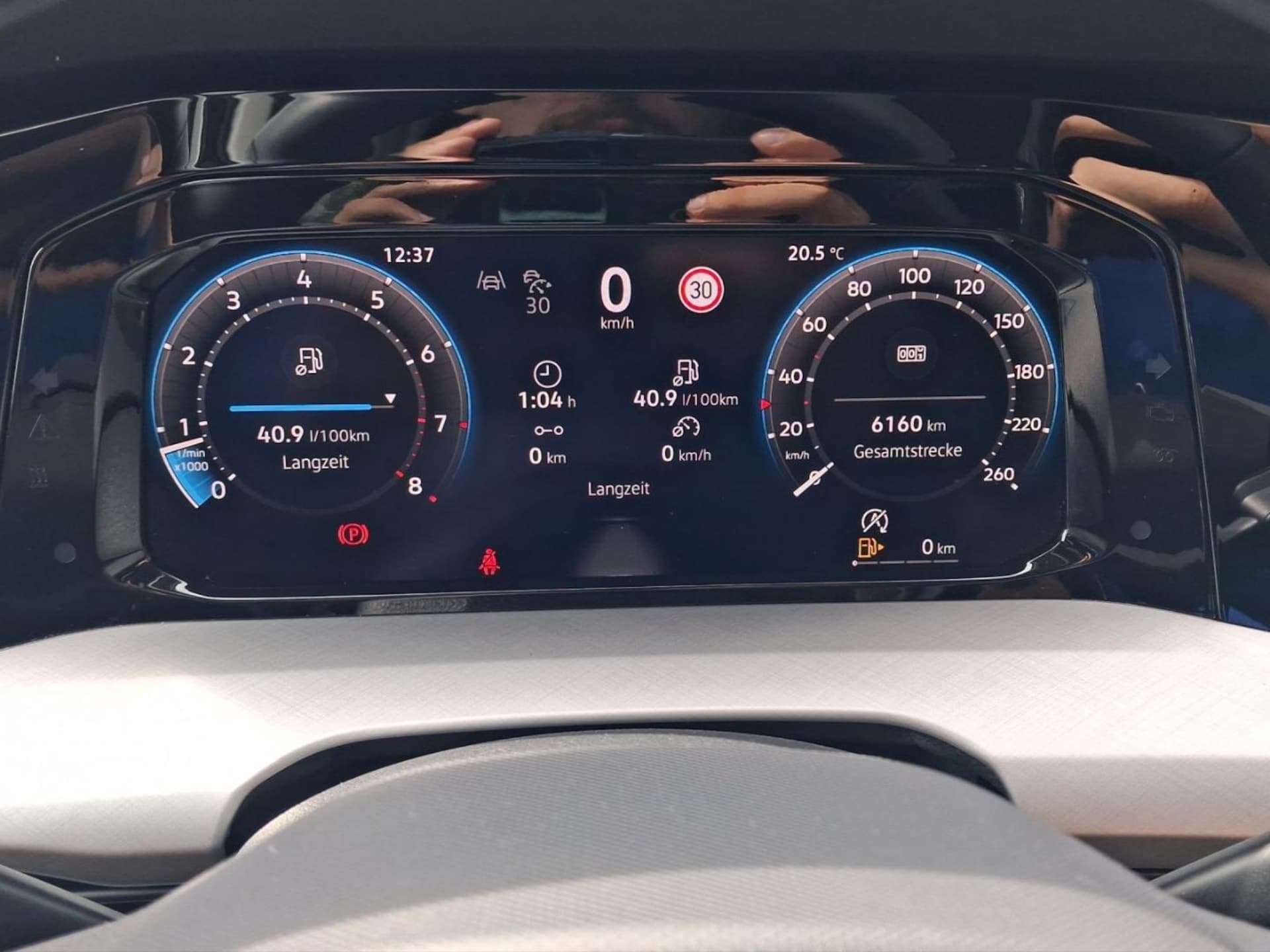Volkswagen Golf Life