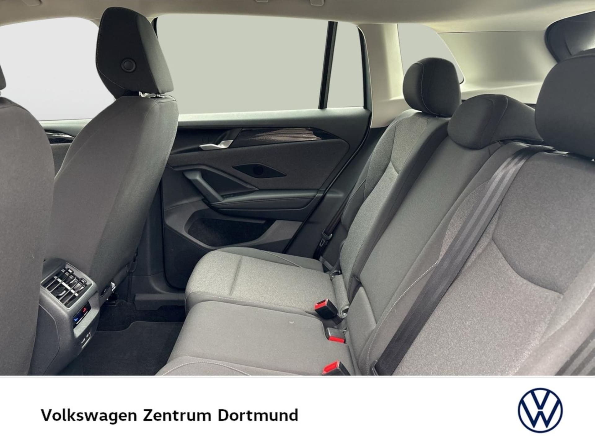 Volkswagen Tiguan Basis-Modell