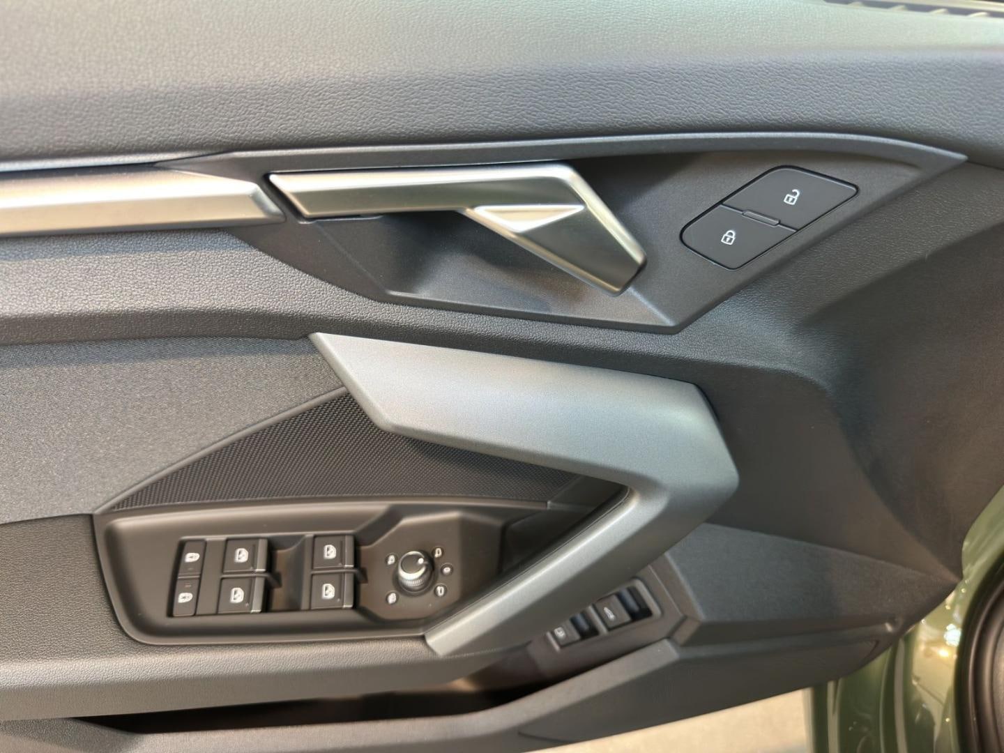 Bild über Audi A3 Sportback TFSI e advanced 40 TFSI e S tronic - für weitere Informationen kontaktieren Sie den Audi Partner